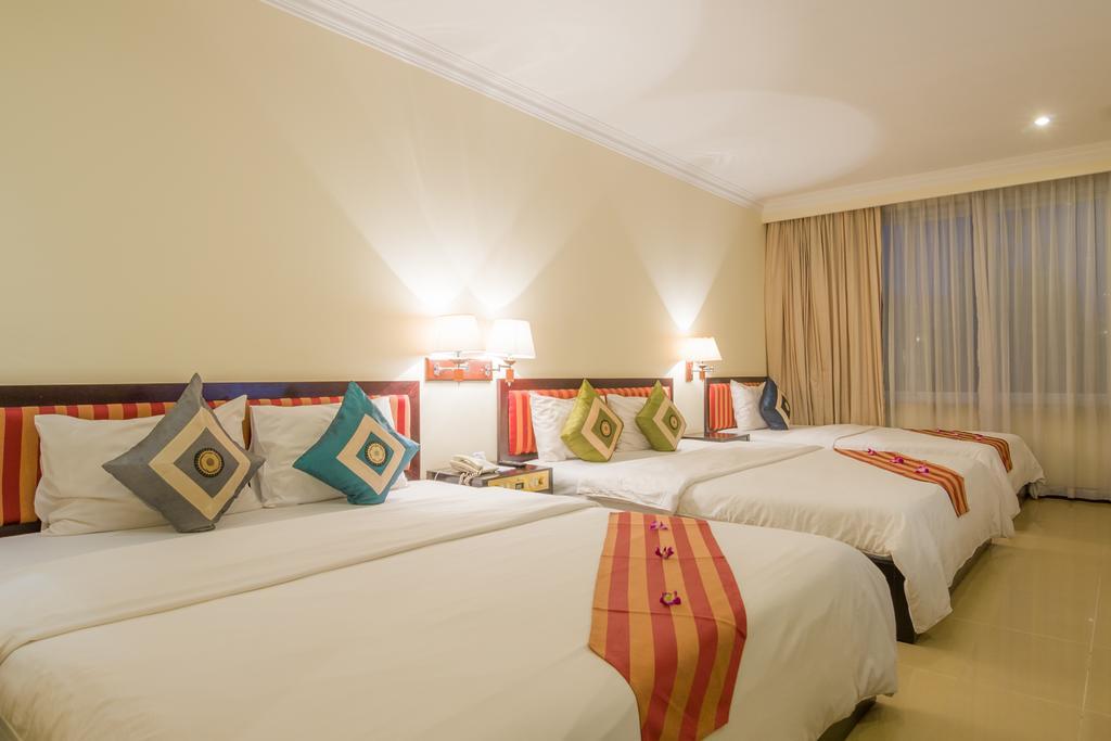 Hotel Angkor Riviera 4*