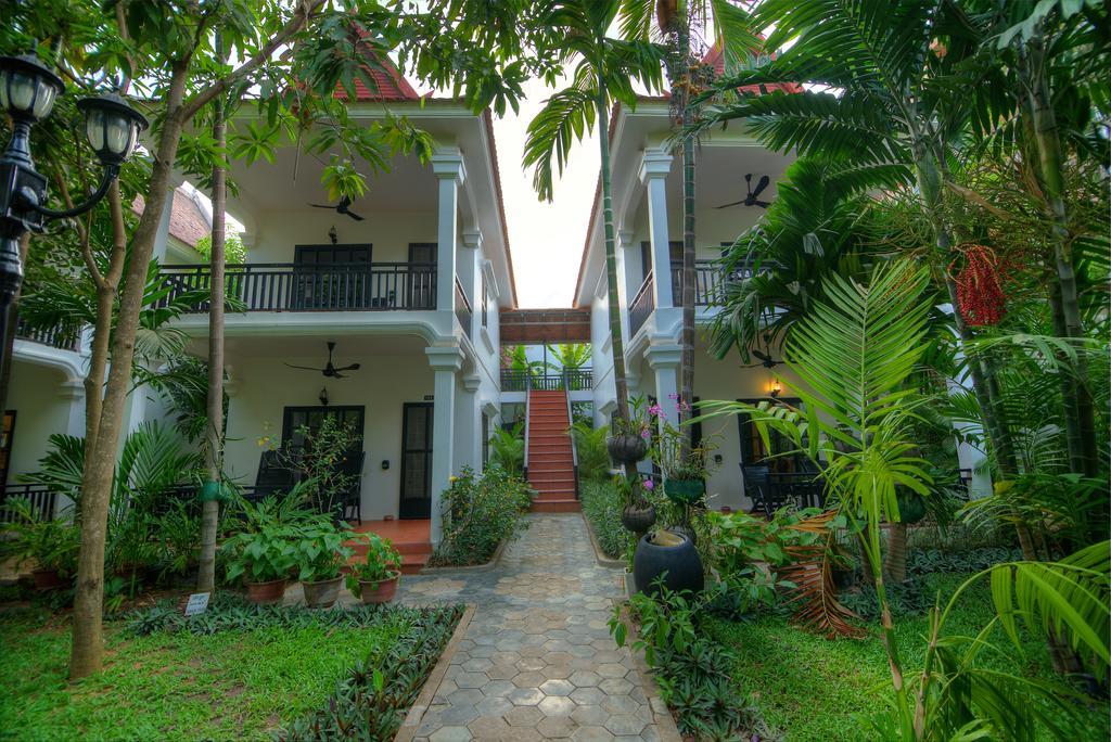 Khách sạn Sonalong Boutique Village &