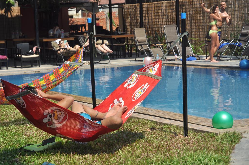 Nhà trọ Pool Party