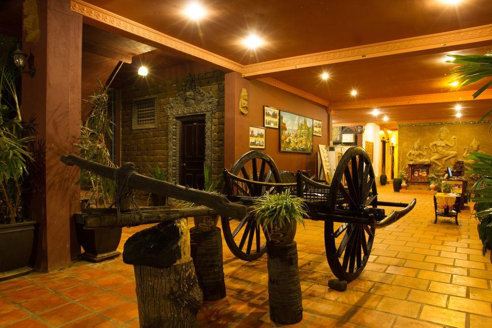 Angkor Spirit Palace 3*