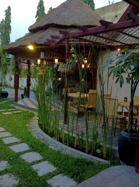 Tropical Boutique