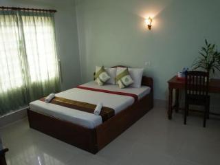 Tropical Breeze Hotel Siem Reap
