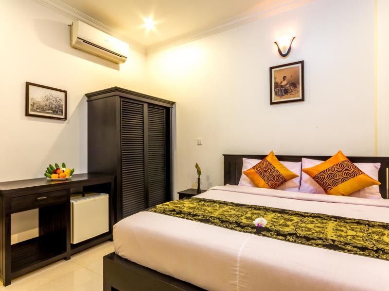 Mango Rain Boutique 4*