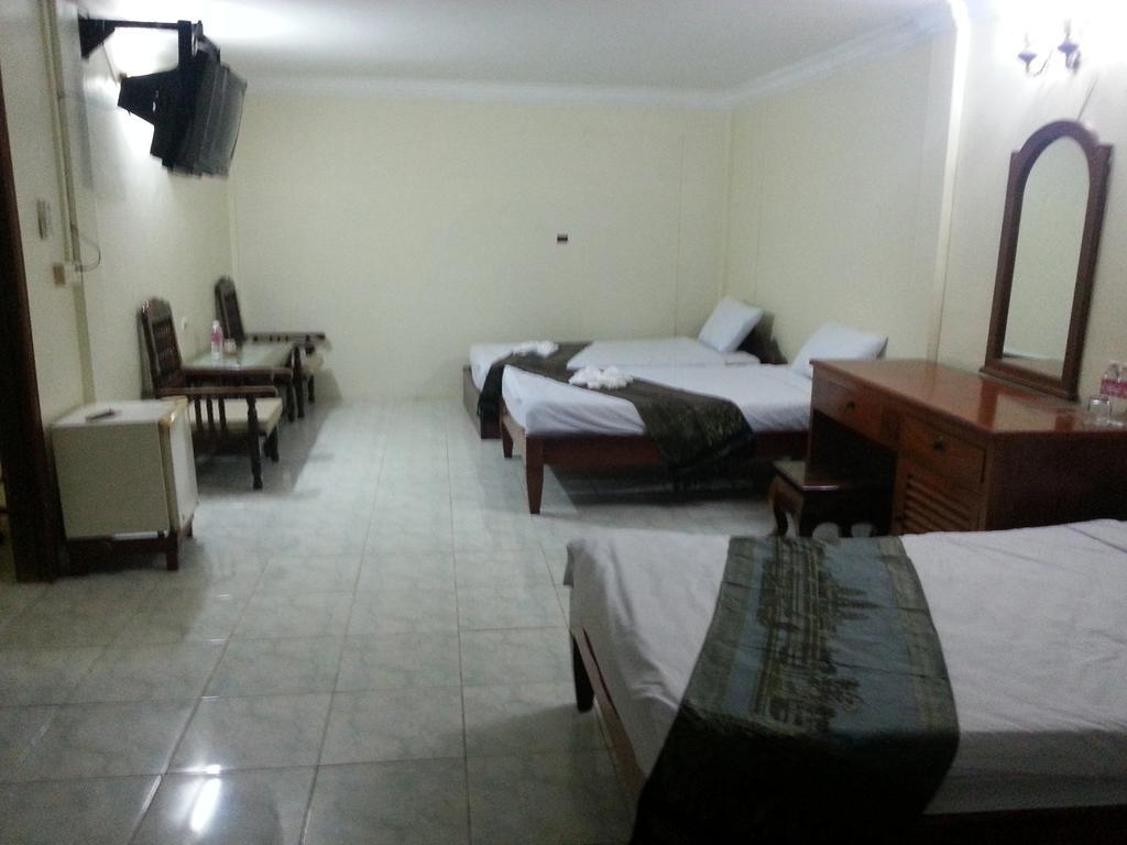 Inn Tan Kimlong