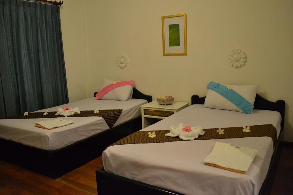 The Frangipani Ii Hotel