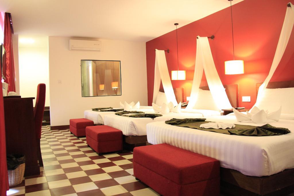 Mekong Angkor Palace Hotel