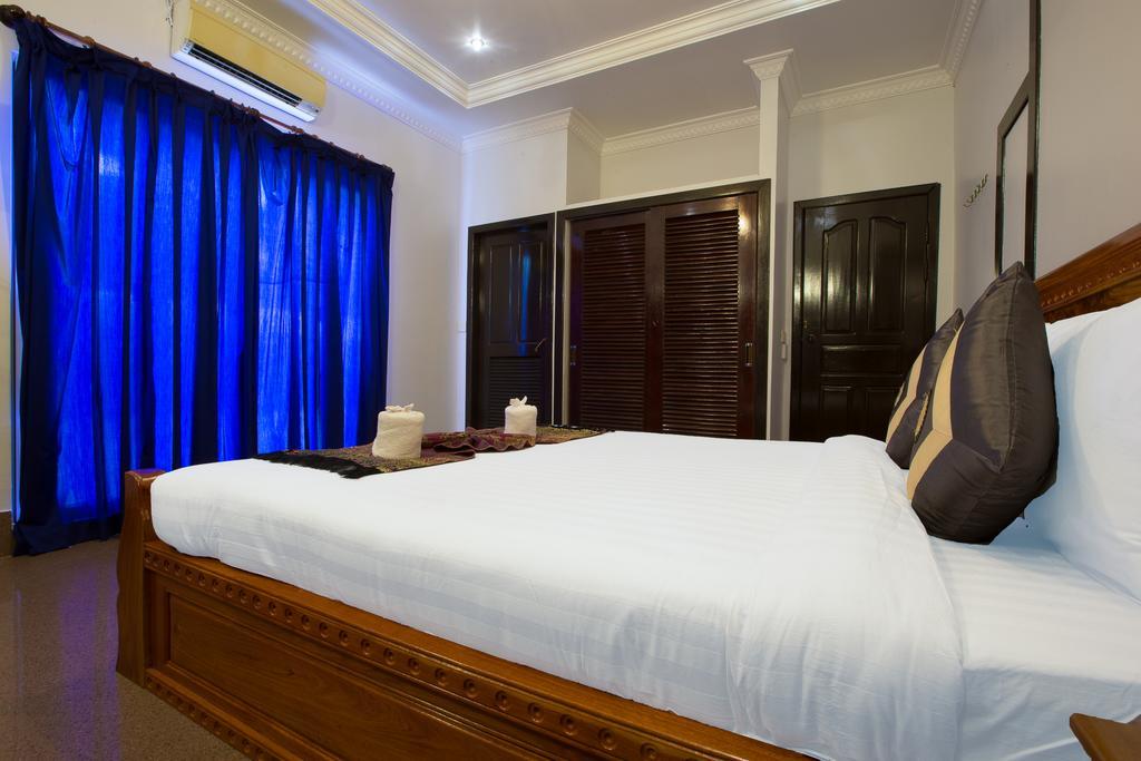 Eocambo Hotel 3*