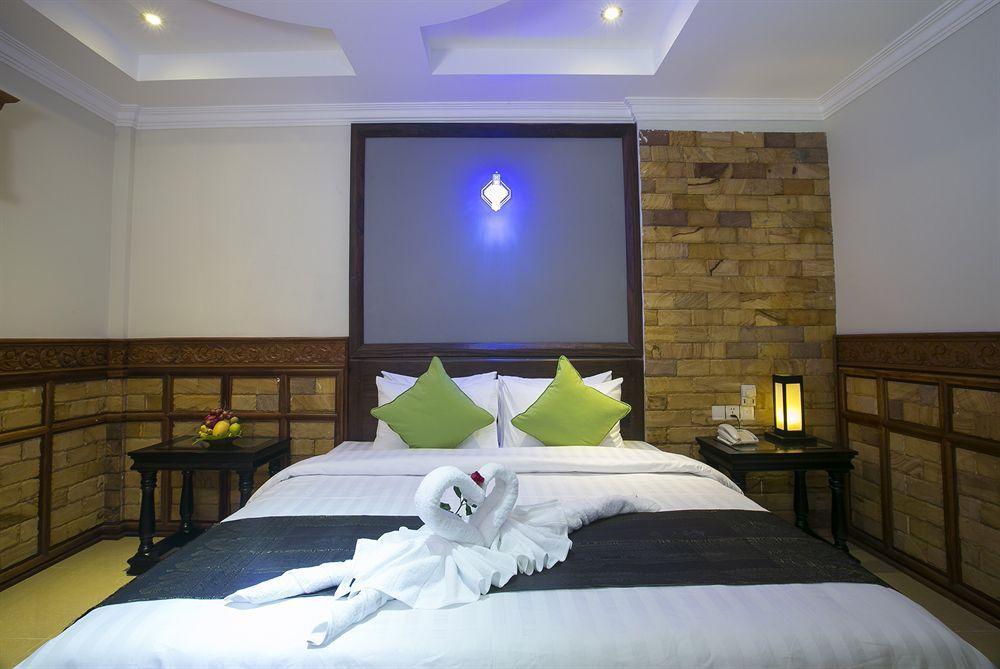 160 Angkor Hotel Siem Reap