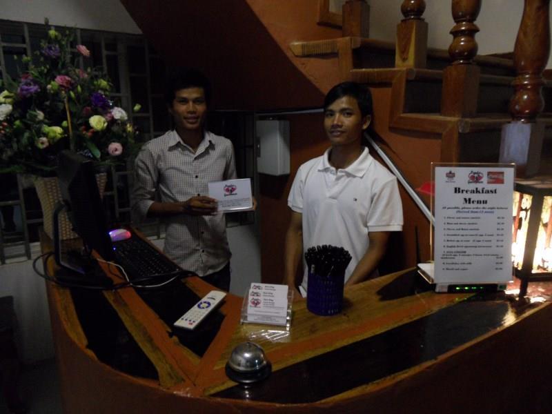 Royal Sok Chhan 3*
