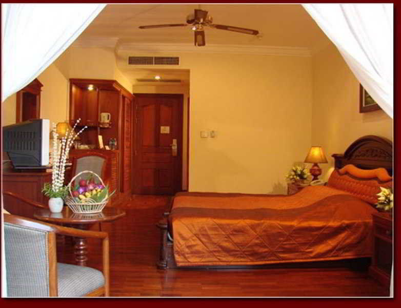Khách sạn Apsara Angkor & Conference 4*