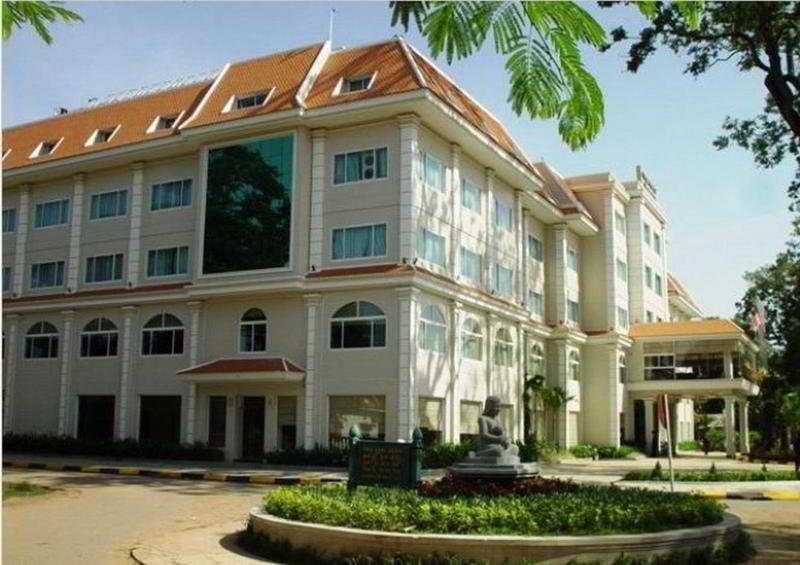 Hotel Angkor Riviera