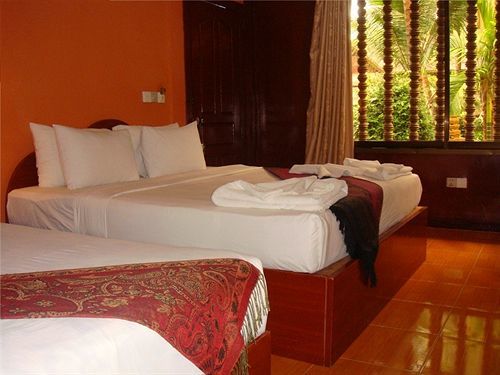 Hotel Neak Pean - Wooden House 3*