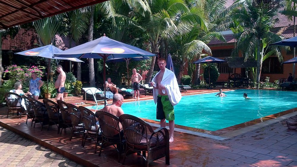 Neak Pean - Wooden House 3* Siem Reap