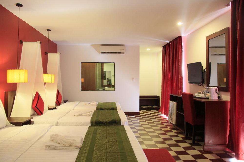 Mekong Angkor Palace 4* Siem Reap