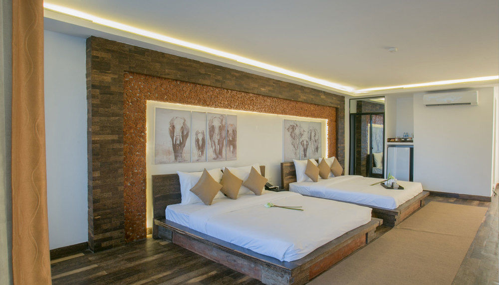 Hotel Elysium