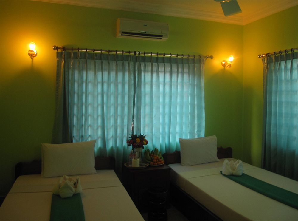 Ta Som & Tour Services Siem Reap