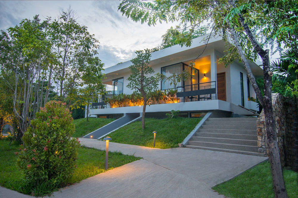 Hillocks & Hotel Siem Reap