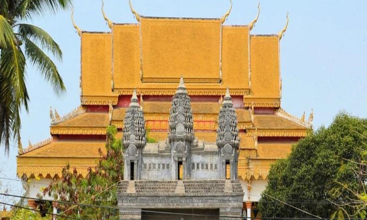 Hotel Sokha Roth Premium