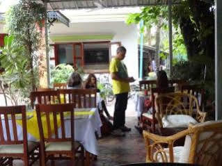 Hotel Cheata 3*