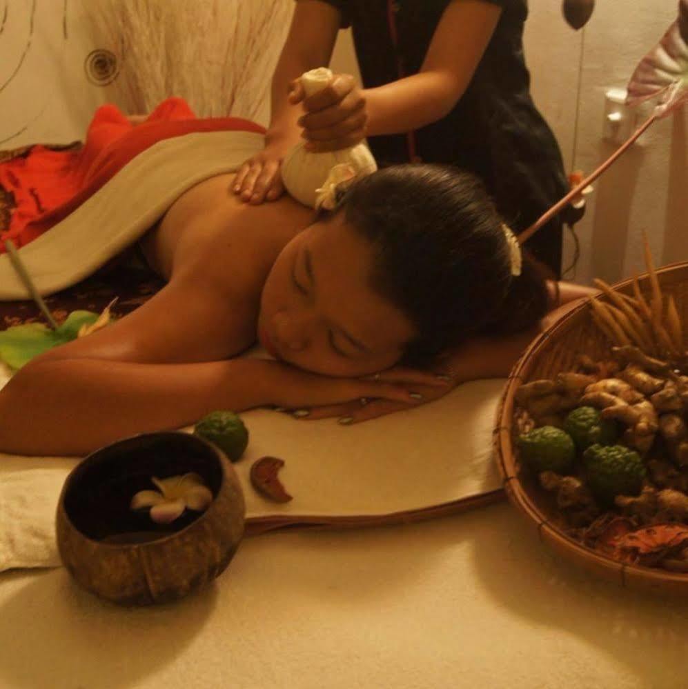 Antique Palm Hotel 4*