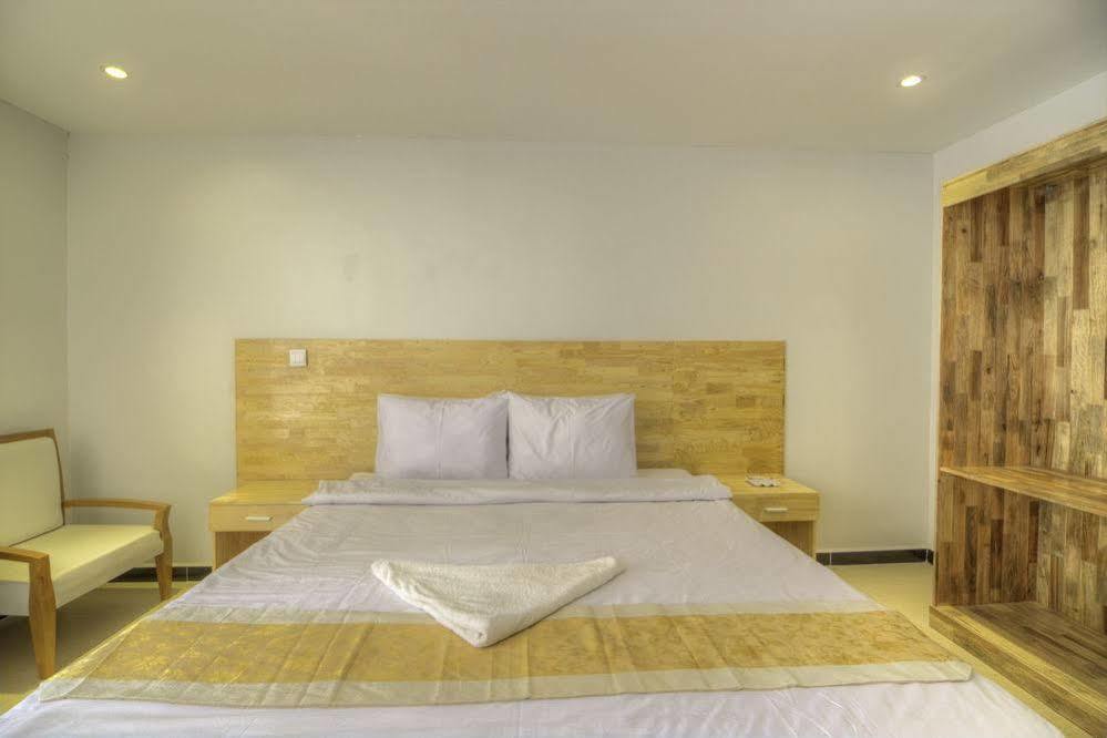 Hotel Kool 3*