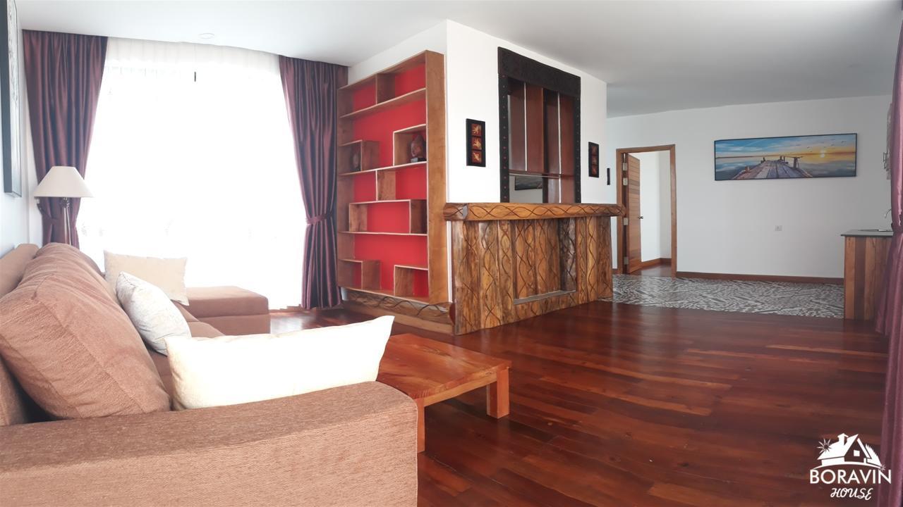 Boravin House