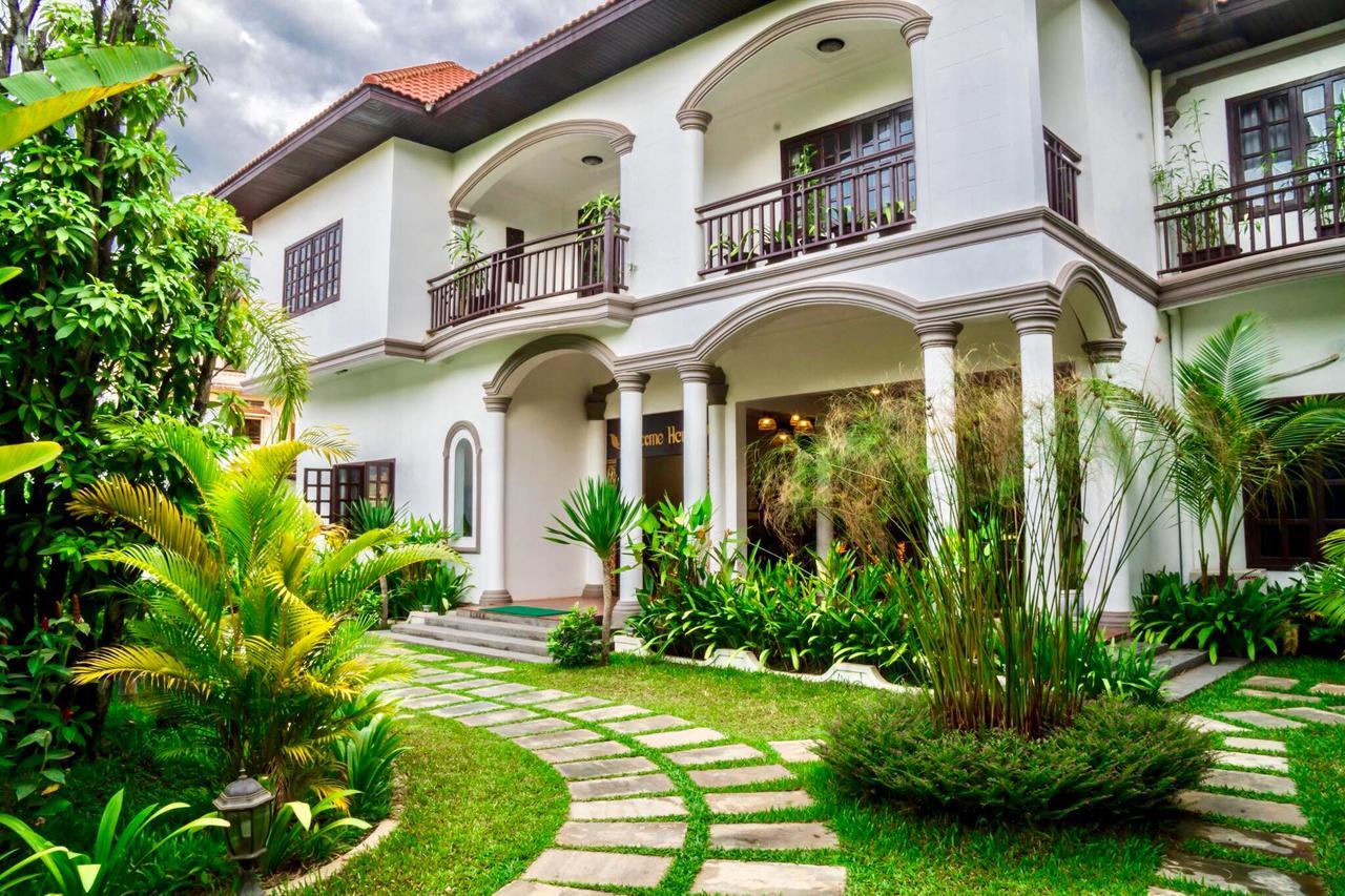 Angkor Yellow Villa Siem Reap