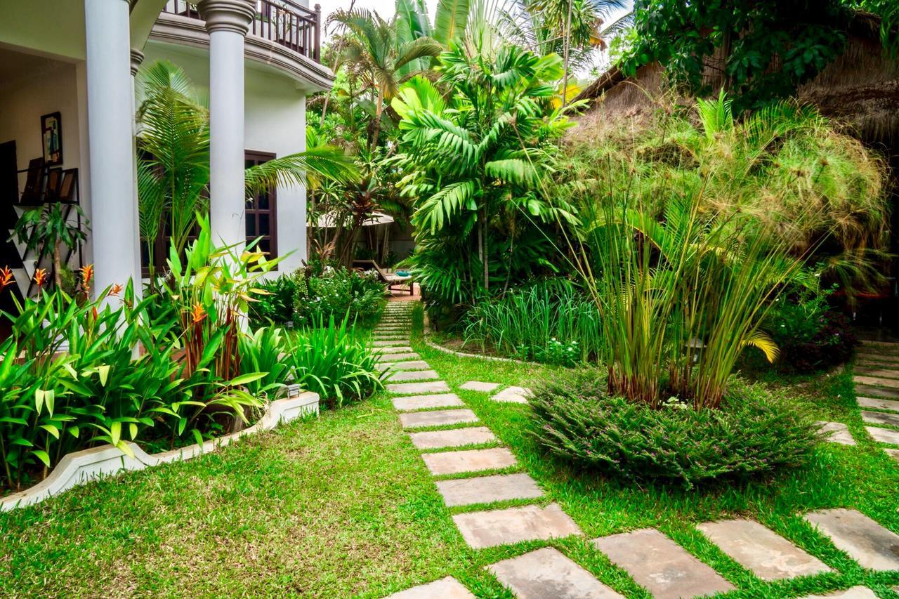 Villa Angkor Yellow Villa