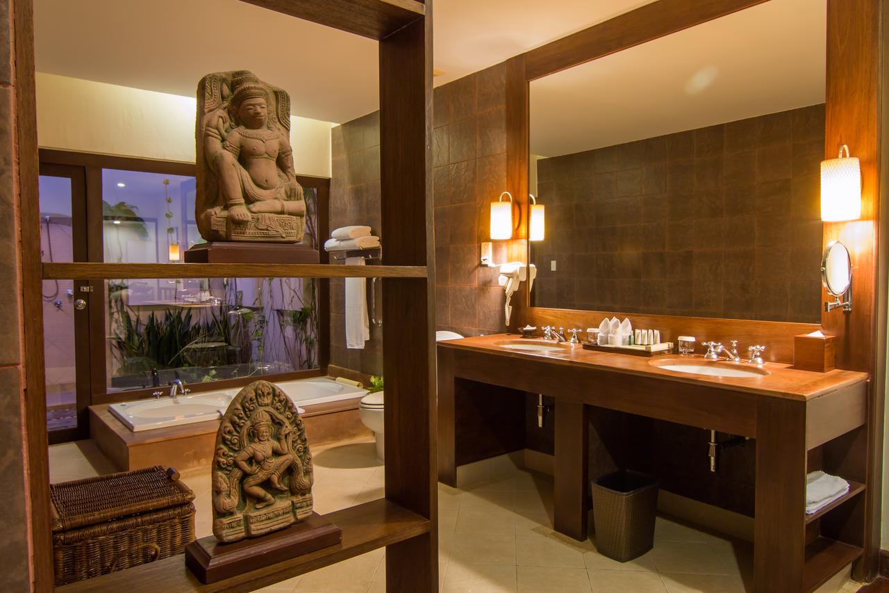 Angkor Palace & Siem Reap