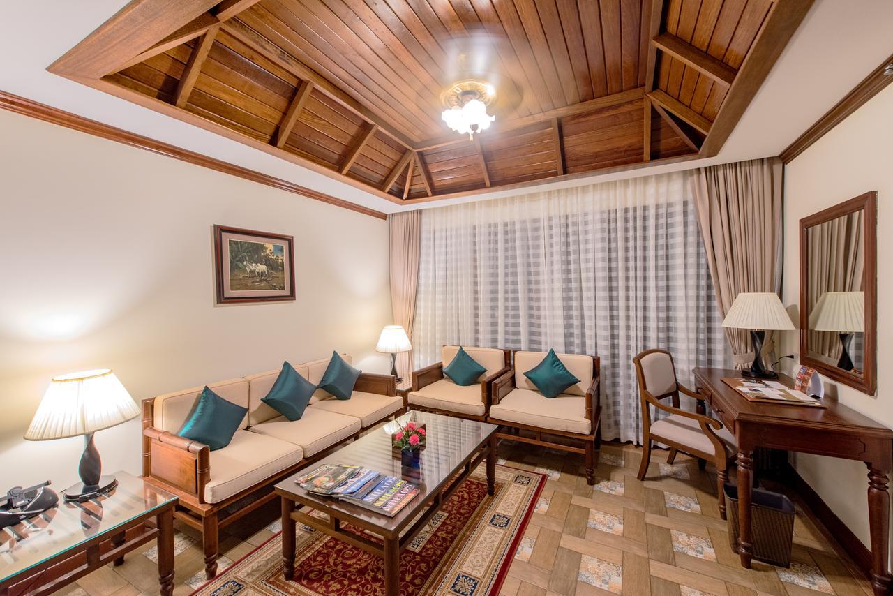 Angkor Palace &