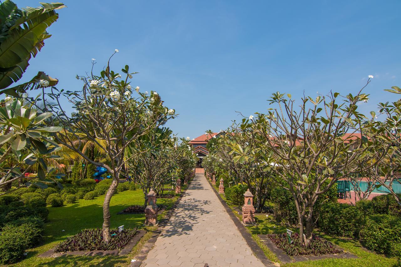 Angkor Palace & Resort Siem Reap
