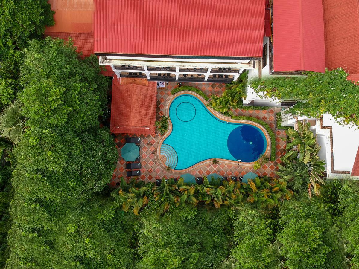 Silk D'angkor Boutique 4*