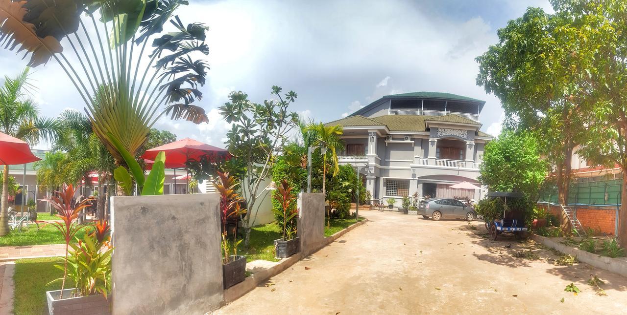 White Lotus Hotel