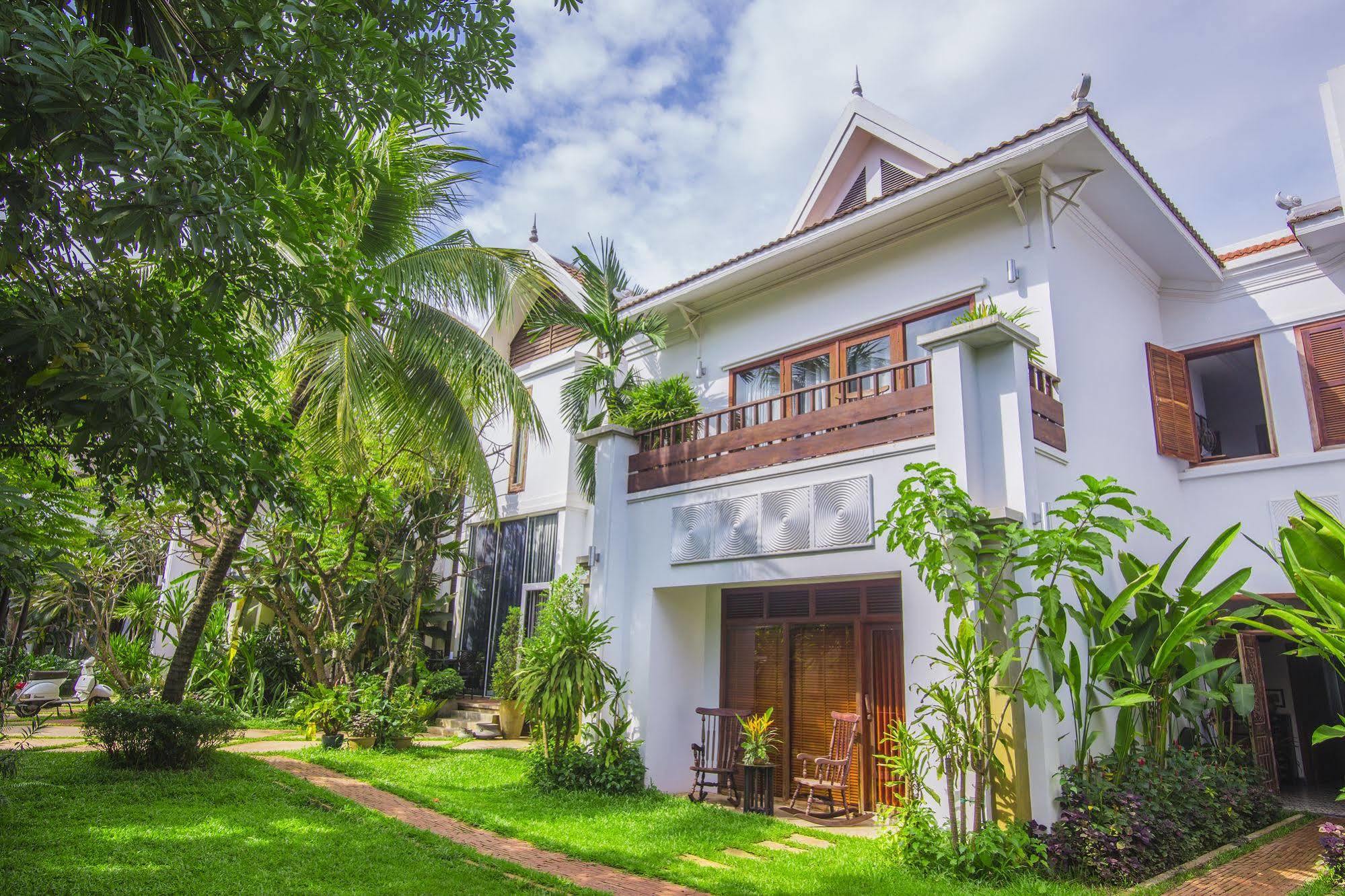 Mane Boutique & 5* Siem Reap