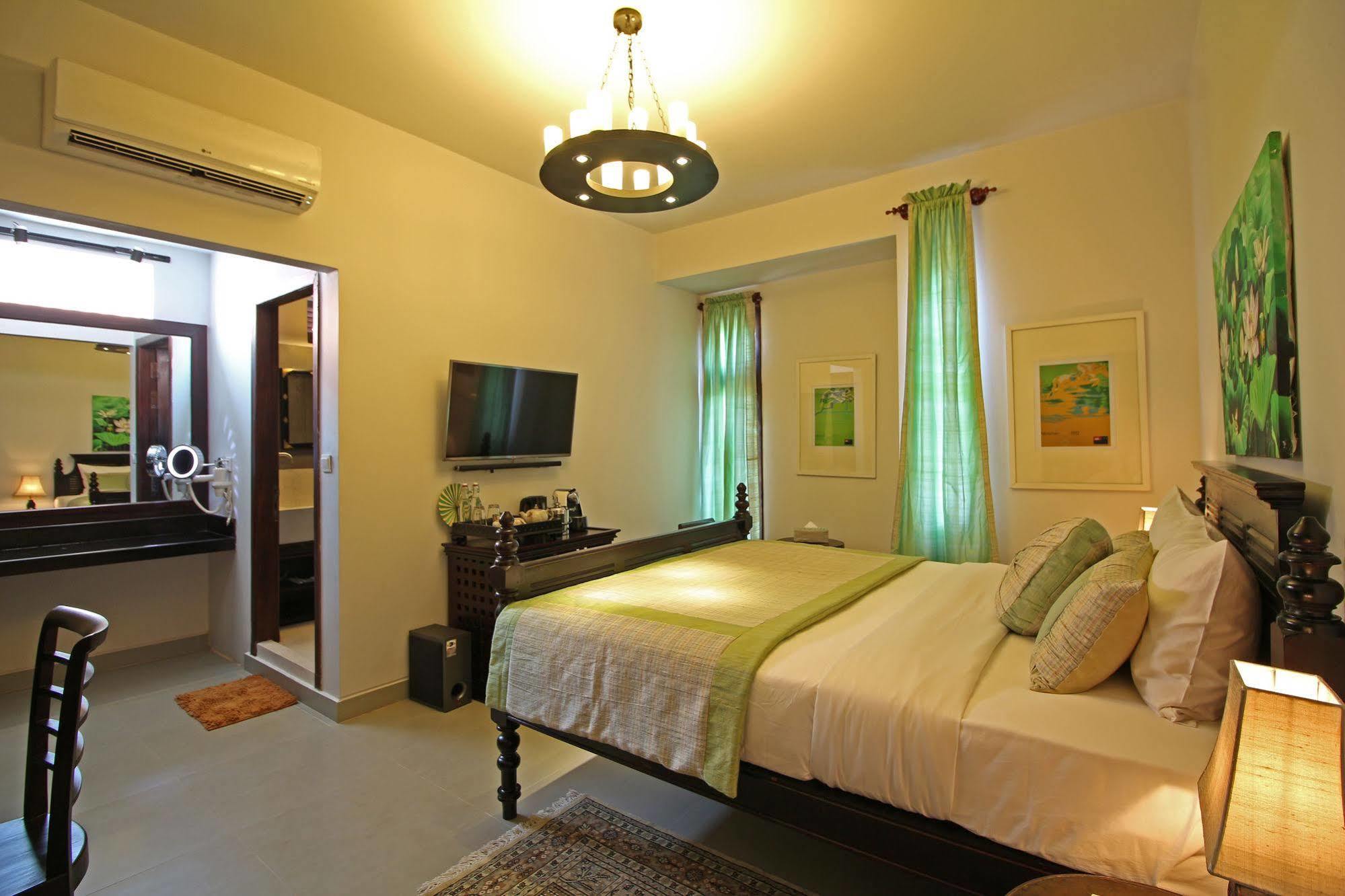 Mane Boutique & 5* Siem Reap
