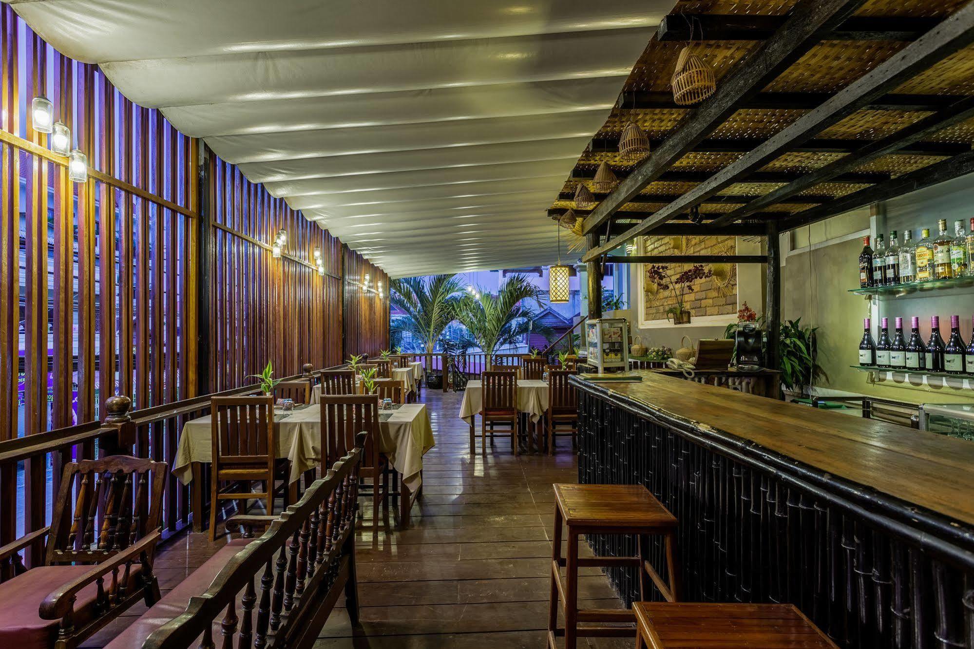 La Du Bonheur Hotel 3*
