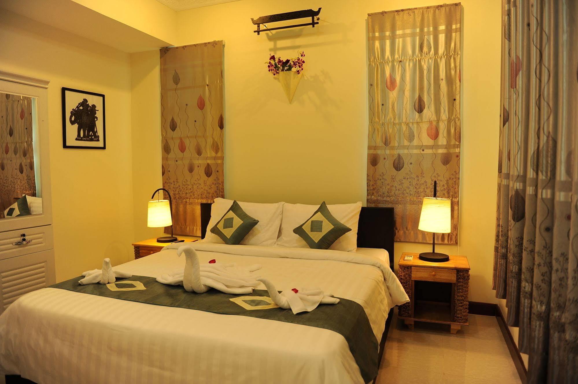 Relax Boutique 3*