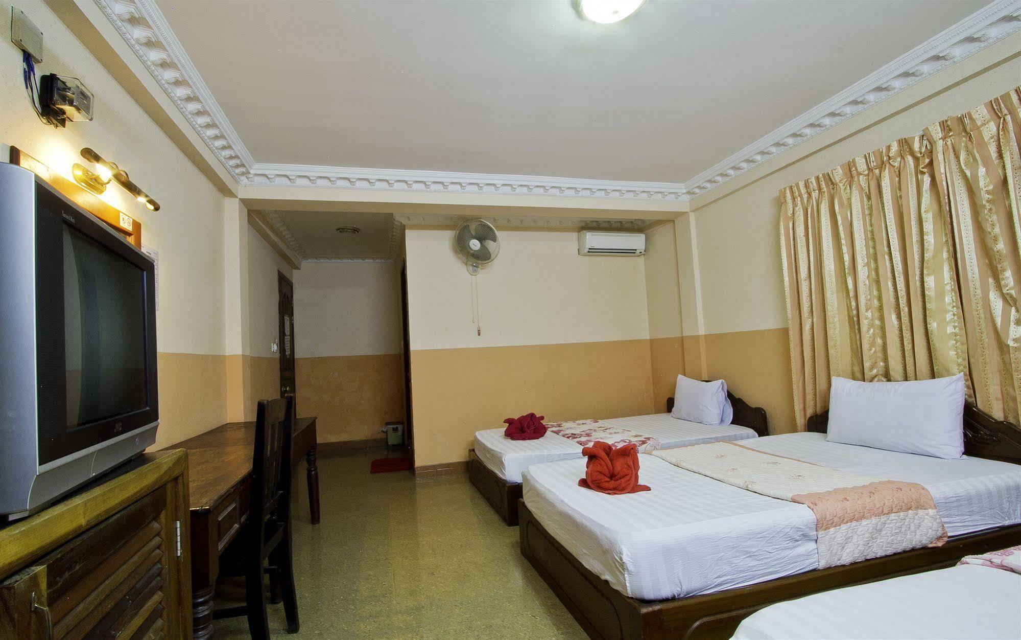 Adan World Hostel Siem Reap