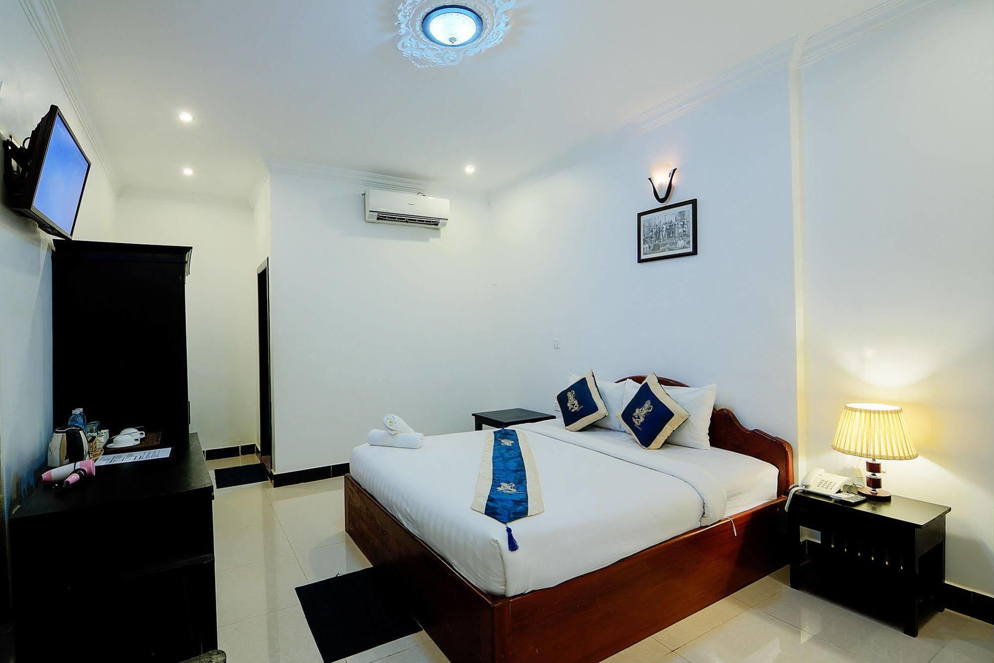 Mango Rain Boutique Hotel 4*