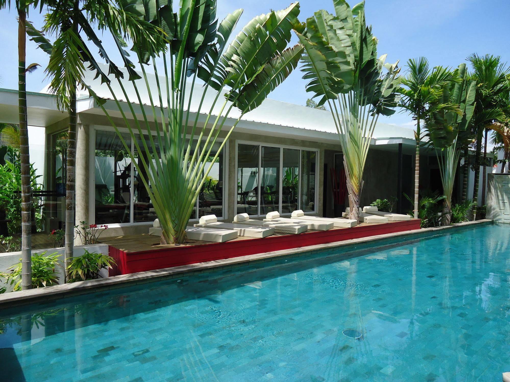 Men's & Hotel 3*