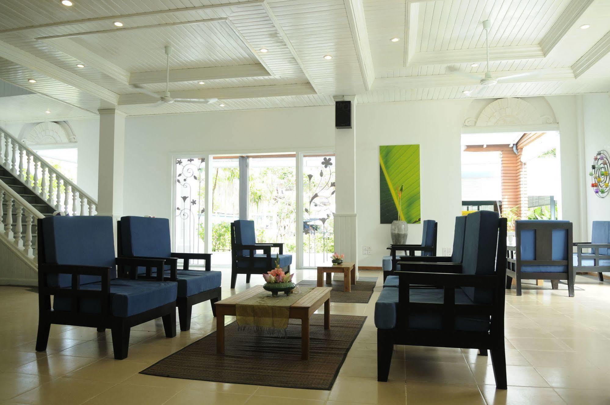 Hotel The Frangipani Ii 4*