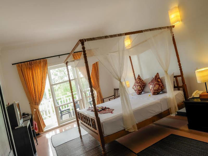 Hotel The Frangipani Ii 4*