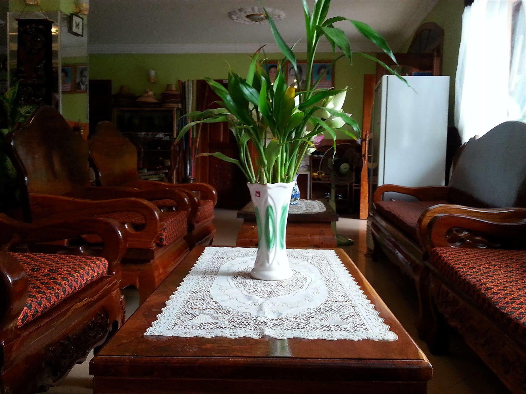 Guest house Ta Som & Tour Services 2*