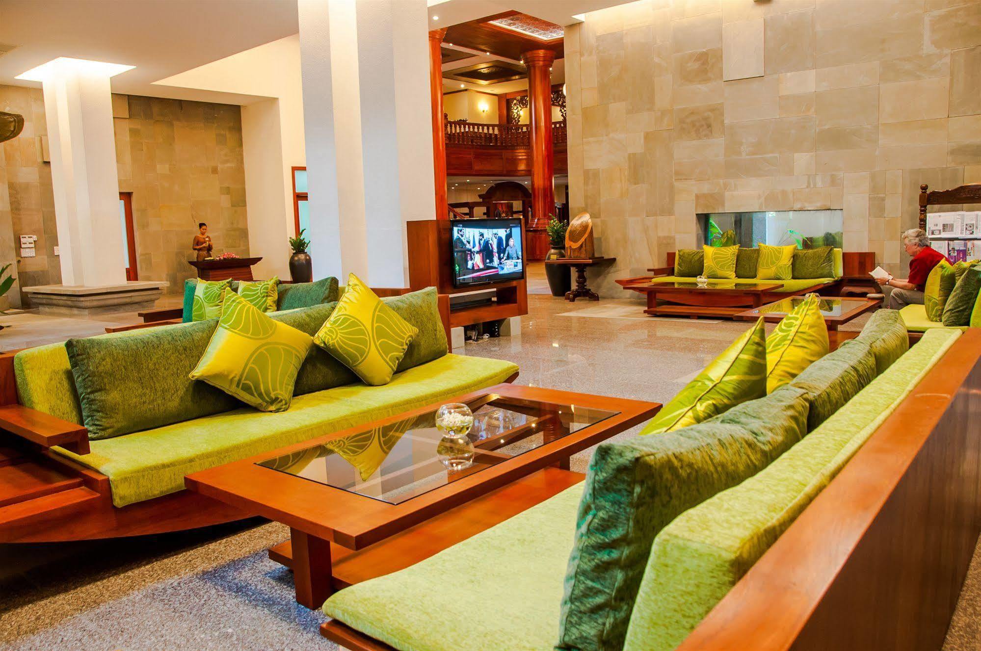 Borei Angkor & Hotel 5*