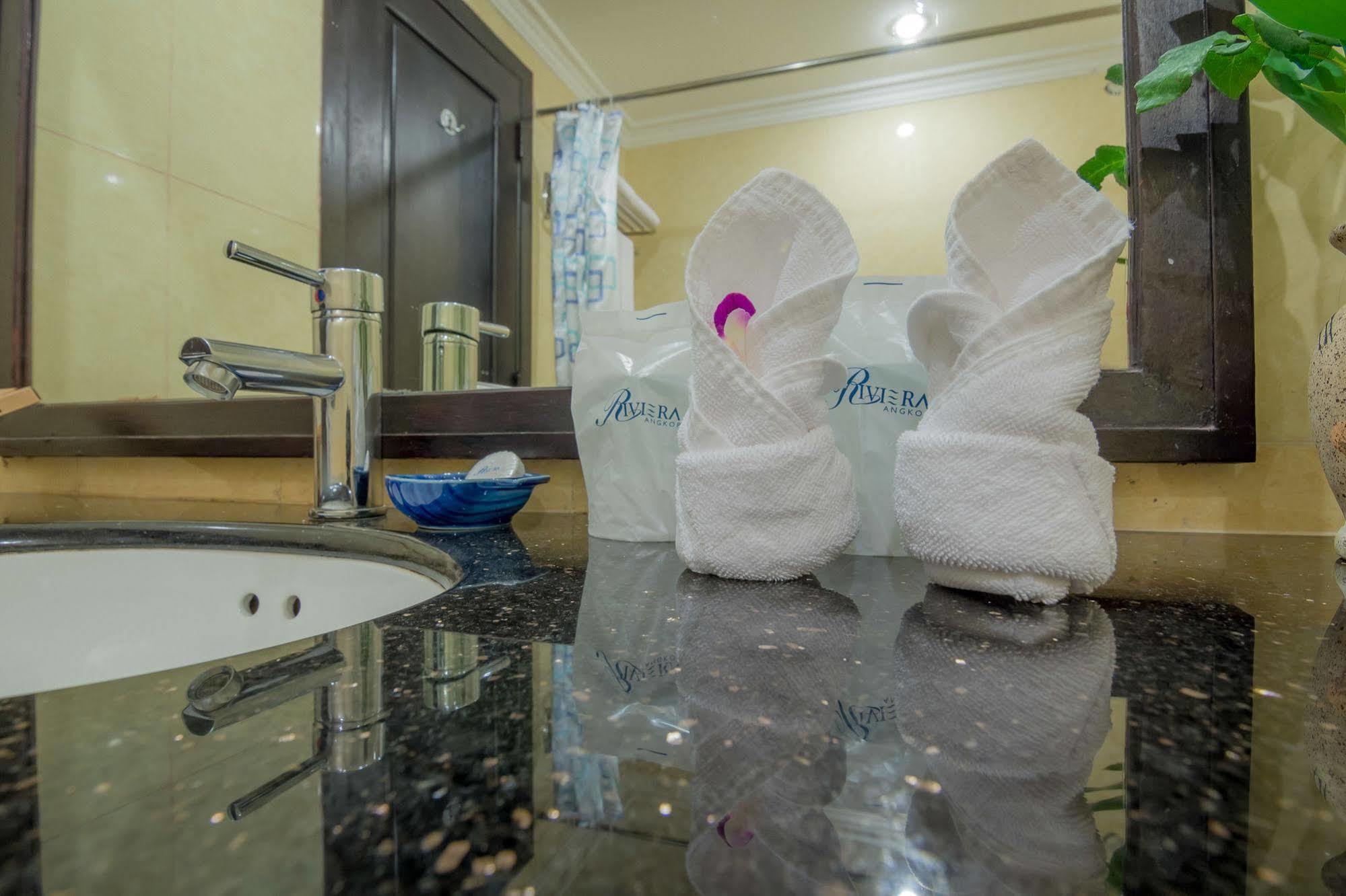 Angkor Riviera 4*
