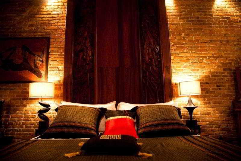 Hotel La Petite Indochine 2*