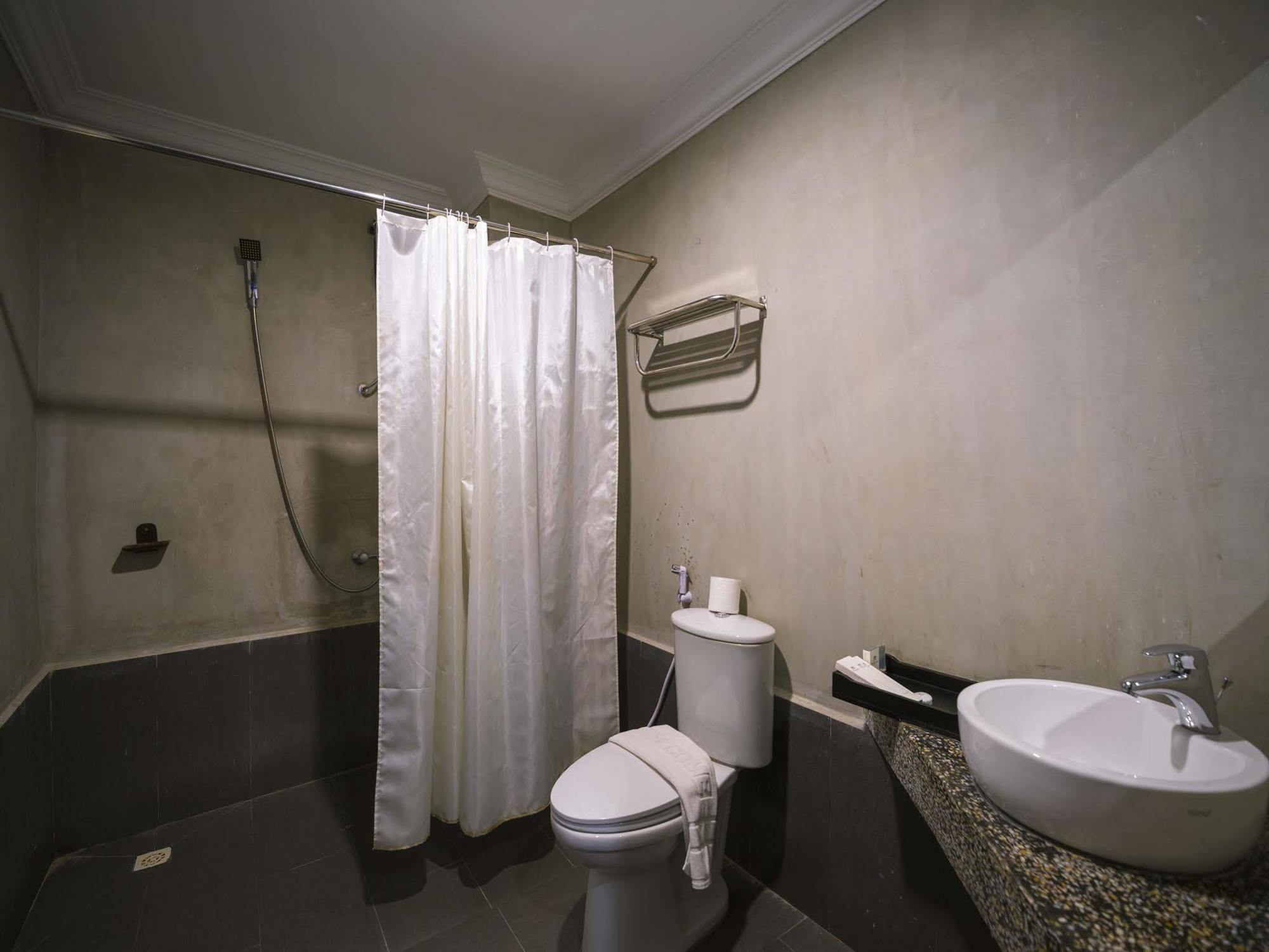 Hotel Rithy Rine Angkor 3*