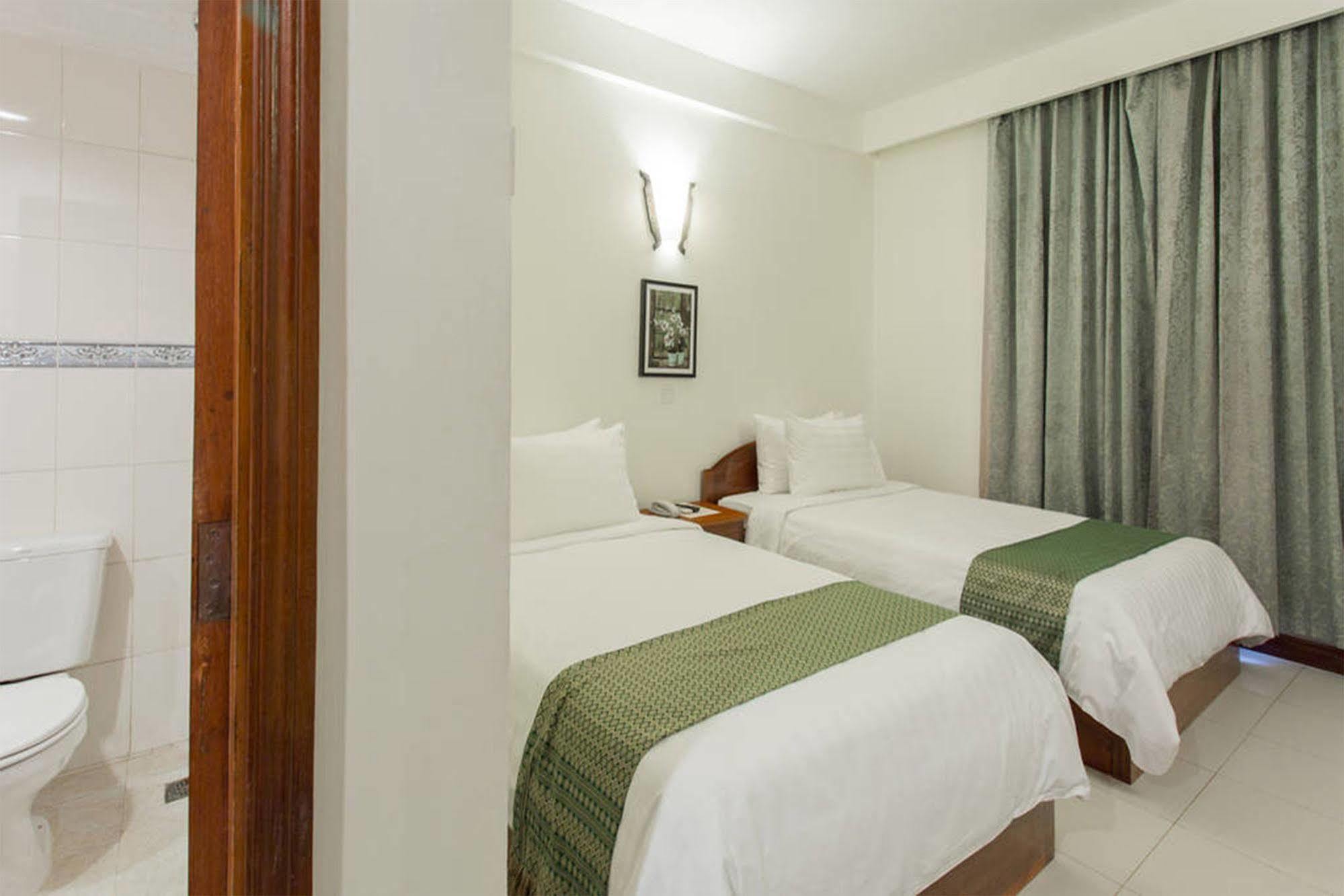 Hotel Angkor Vireak Chey 3*