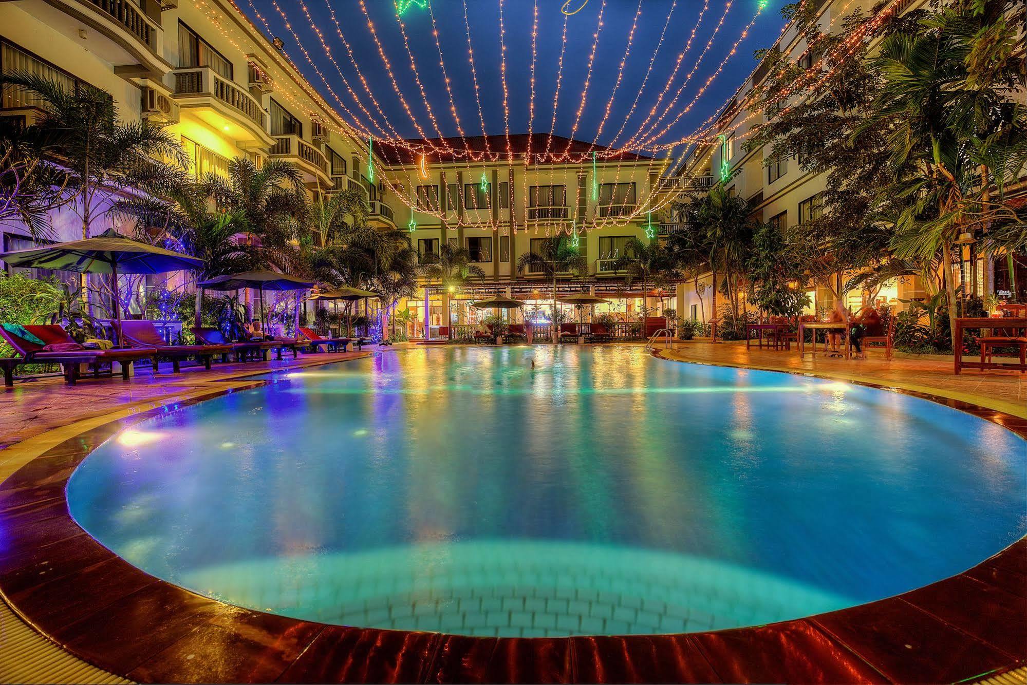 Hotel Sokha Roth Premium