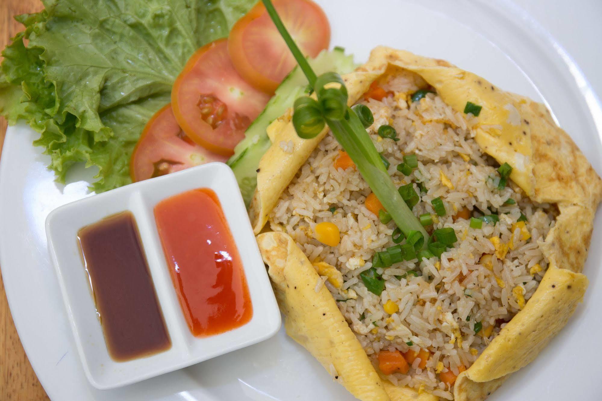 Hotel Sokha Roth Premium